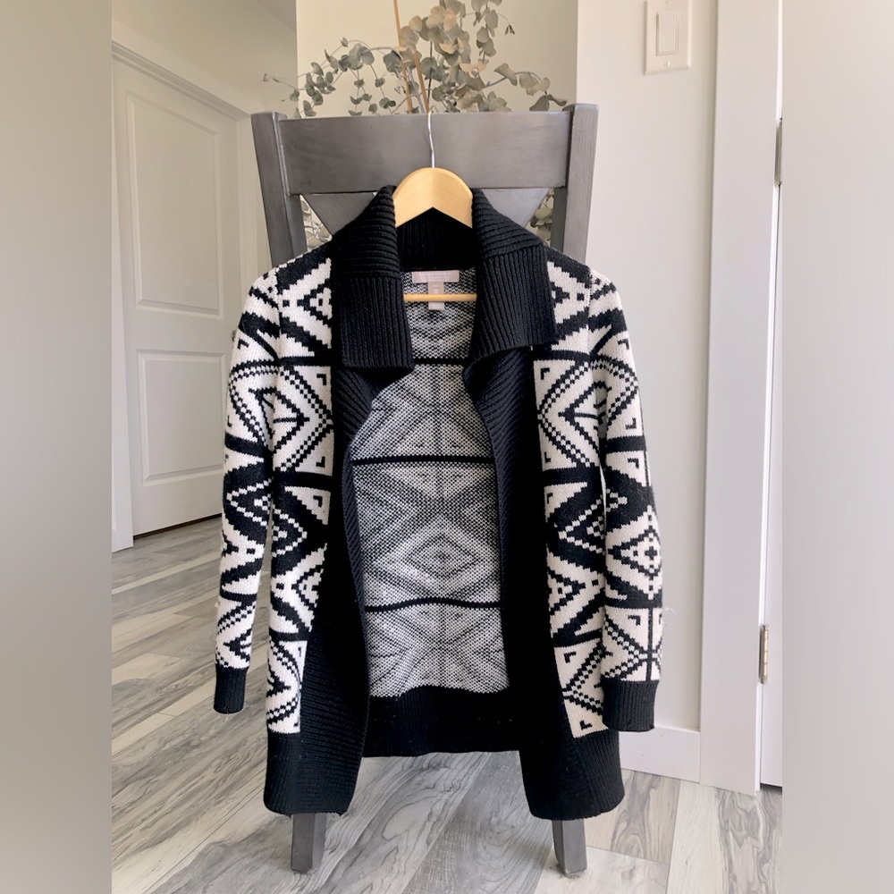 Banana Republic Black and White Knit Cardigan
